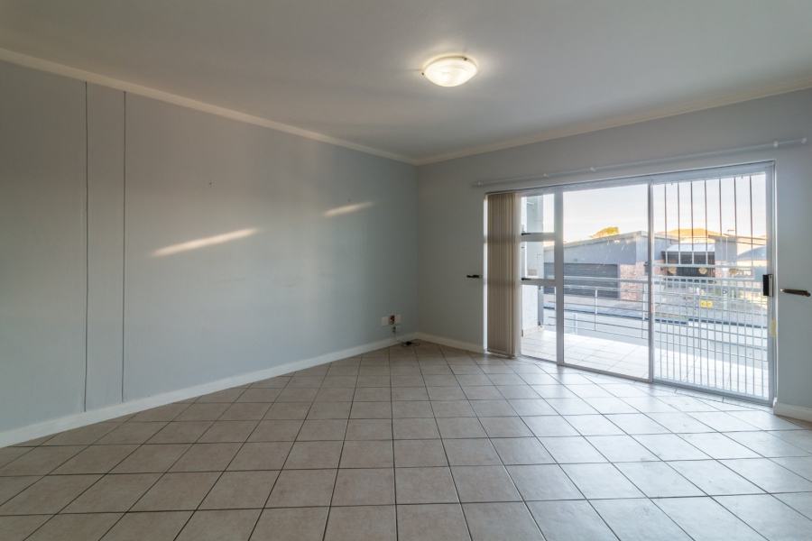 To Let 2 Bedroom Property for Rent in Reebok Western Cape